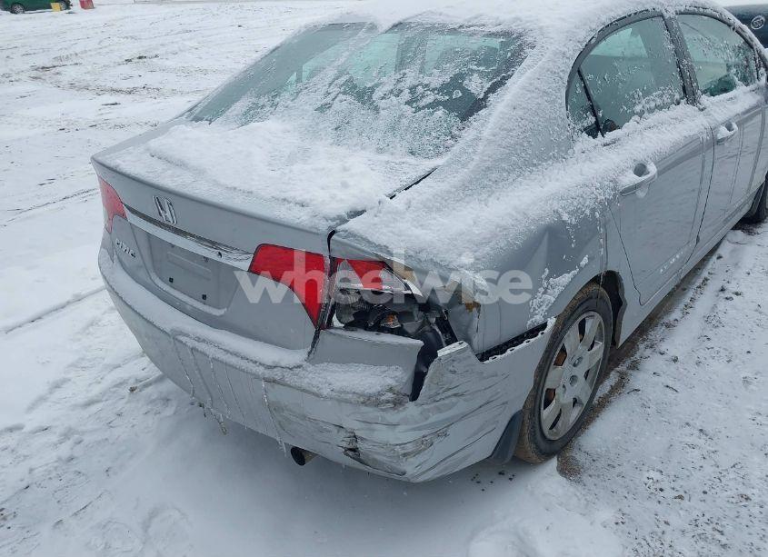 Photo 6 of 2011 Honda Civic LX (VIN 19XFA1F56BE032462)