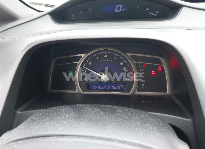 Photo 7 of 2011 Honda Civic LX (VIN 19XFA1F56BE032462)