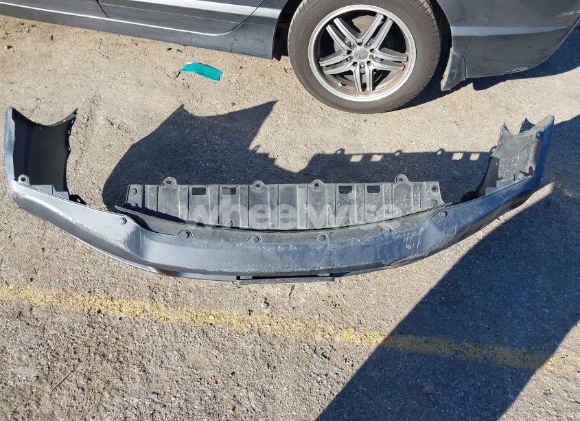 Photo 12 of 2010 Honda Civic LX (VIN 19XFA1F57AE003499)