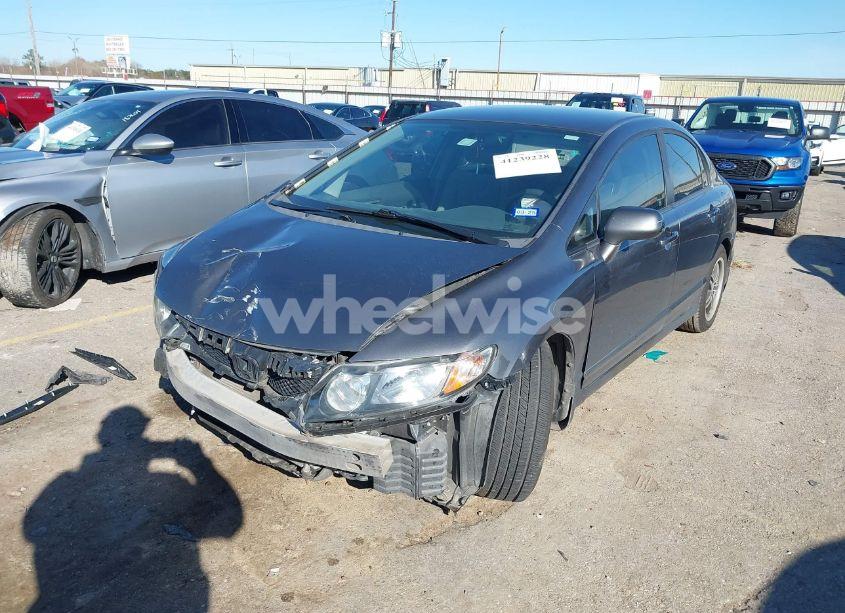 Photo 2 of 2010 Honda Civic LX (VIN 19XFA1F57AE003499)