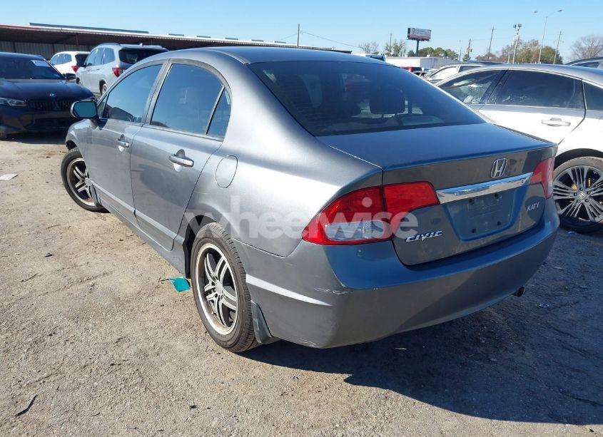 Photo 3 of 2010 Honda Civic LX (VIN 19XFA1F57AE003499)