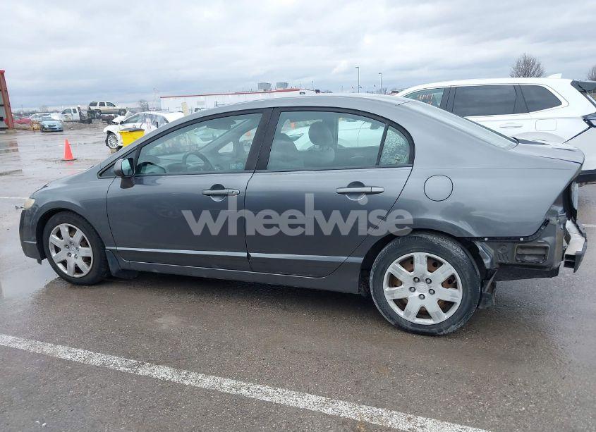 Photo 15 of 2010 Honda Civic LX (VIN 19XFA1F57AE011179)