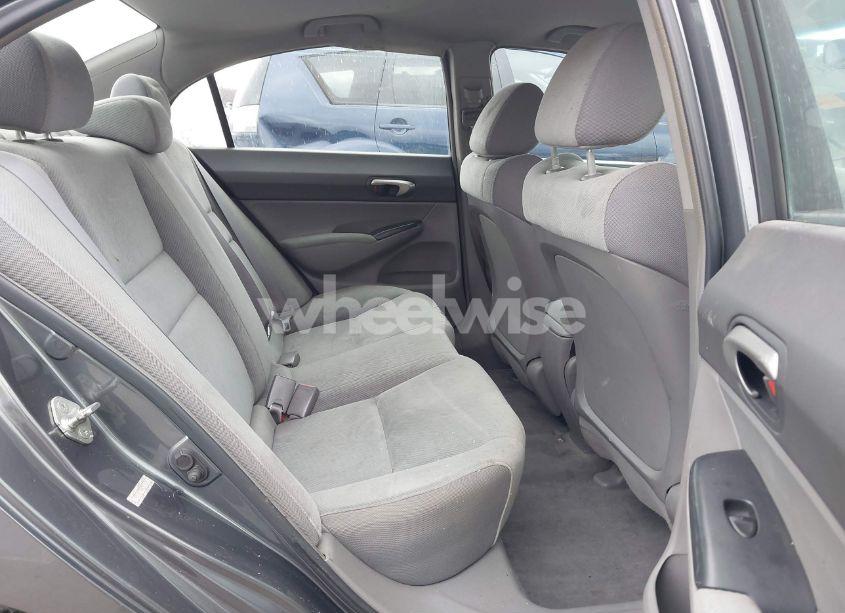 Photo 8 of 2010 Honda Civic LX (VIN 19XFA1F57AE011179)