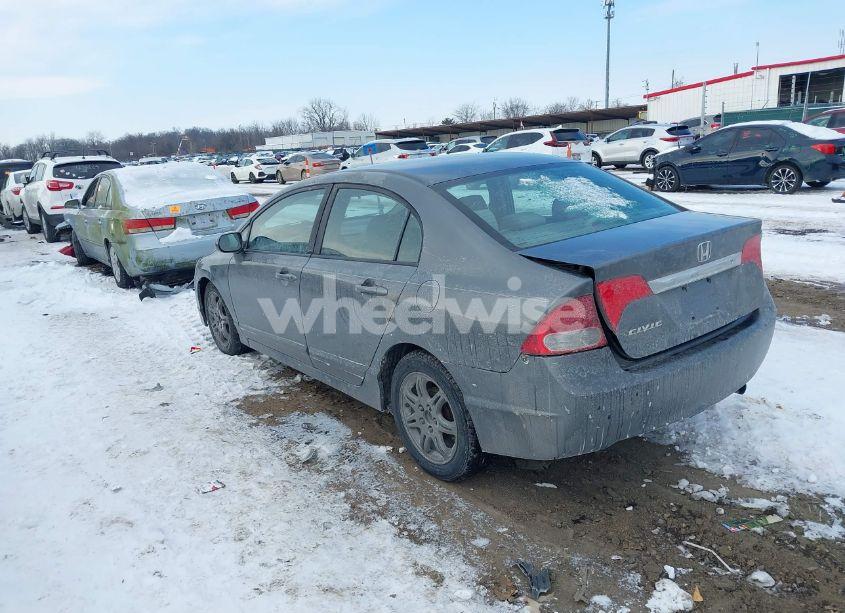 Photo 3 of 2010 Honda Civic LX (VIN 19XFA1F57AE037636)