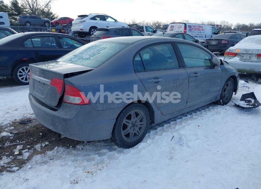 Photo 4 of 2010 Honda Civic LX (VIN 19XFA1F57AE037636)