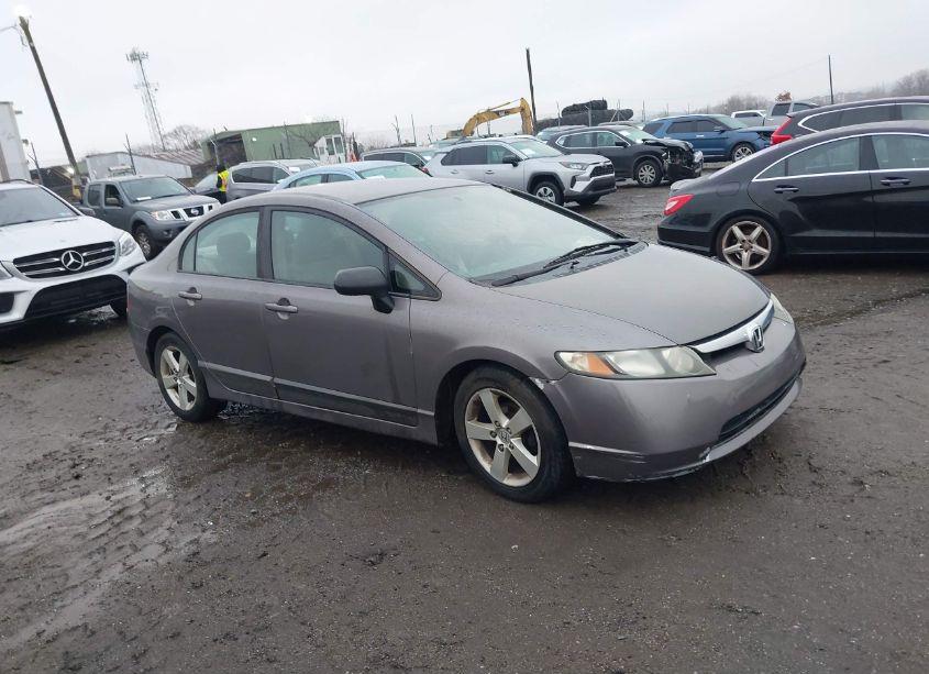 2010 Honda Civic LX (VIN 19XFA1F57AE071124) main photo