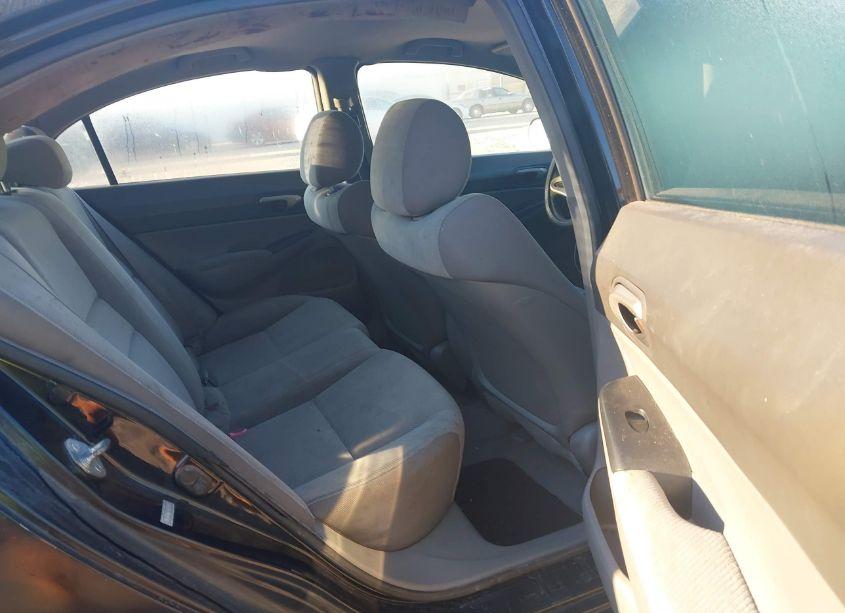 Photo 8 of 2010 Honda Civic LX (VIN 19XFA1F57AE076355)