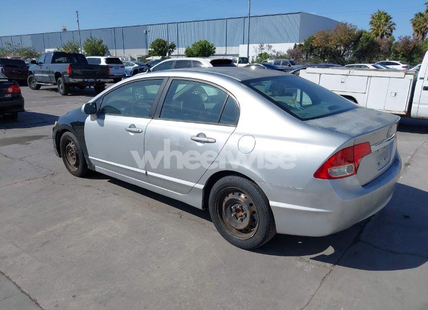 Photo 3 of 2010 Honda Civic LX (VIN 19XFA1F57AE077585)