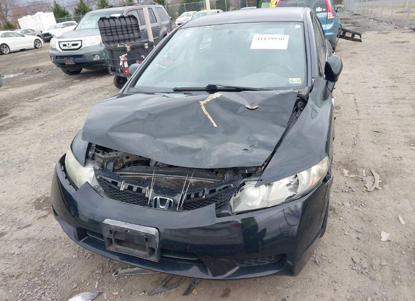 Photo 12 of 2010 Honda Civic LX (VIN 19XFA1F57AE086240)