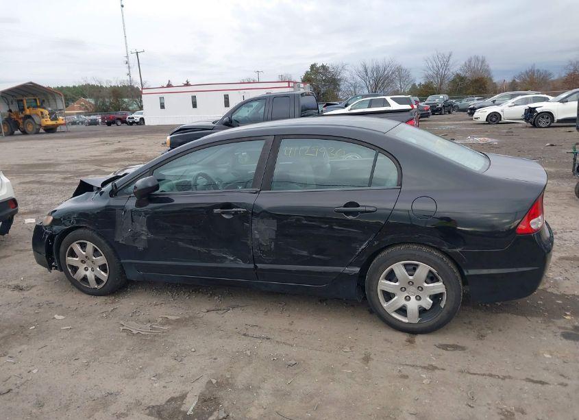 Photo 14 of 2010 Honda Civic LX (VIN 19XFA1F57AE086240)