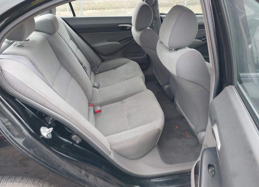 Photo 8 of 2010 Honda Civic LX (VIN 19XFA1F57AE086240)