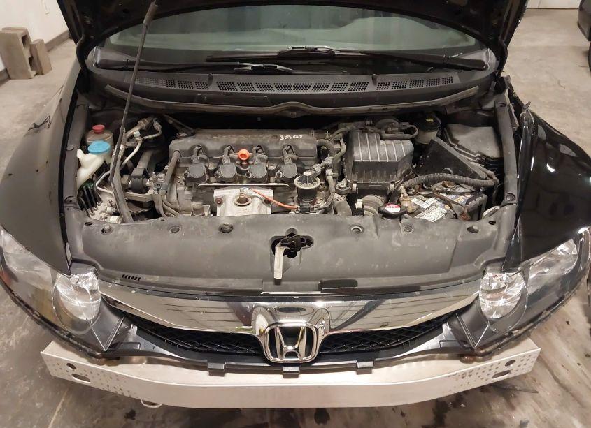 Photo 10 of 2011 Honda Civic LX (VIN 19XFA1F57BE028307)
