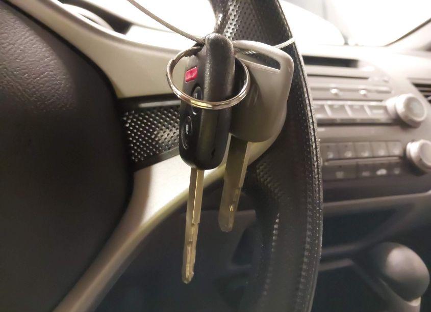 Photo 11 of 2011 Honda Civic LX (VIN 19XFA1F57BE028307)