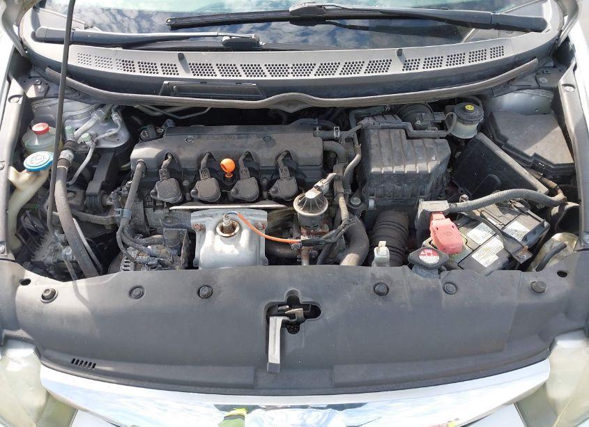 Photo 10 of 2011 Honda Civic LX (VIN 19XFA1F57BE029943)