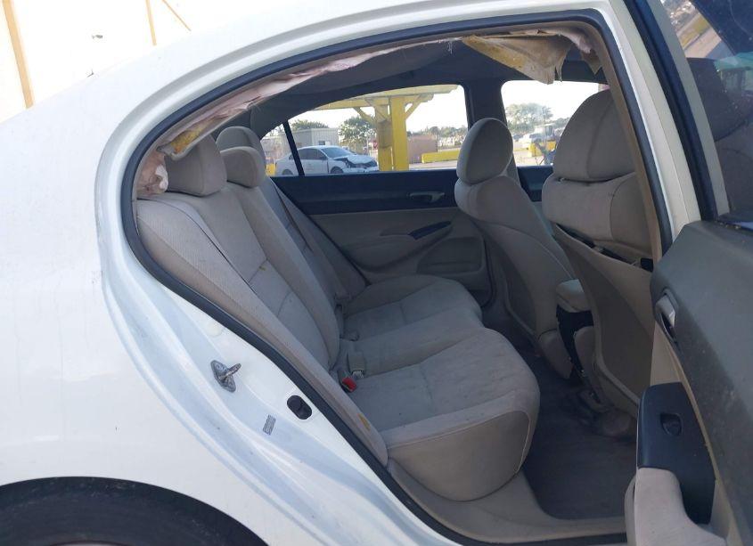 Photo 8 of 2011 Honda Civic LX (VIN 19XFA1F57BE031823)