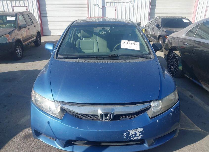 Photo 12 of 2011 Honda Civic LX (VIN 19XFA1F57BE032860)