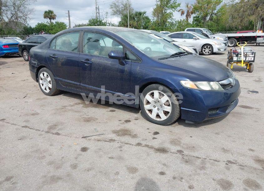 2011 Honda Civic LX (VIN 19XFA1F57BE033474) main photo