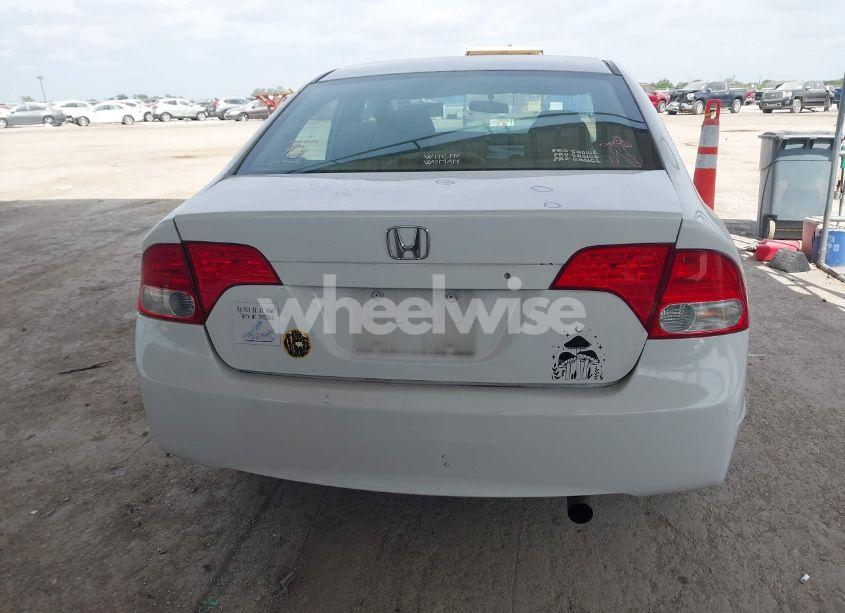 Photo 17 of 2011 Honda Civic LX (VIN 19XFA1F57BE040036)