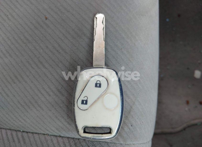 Photo 11 of 2011 Honda Civic LX (VIN 19XFA1F57BE048556)