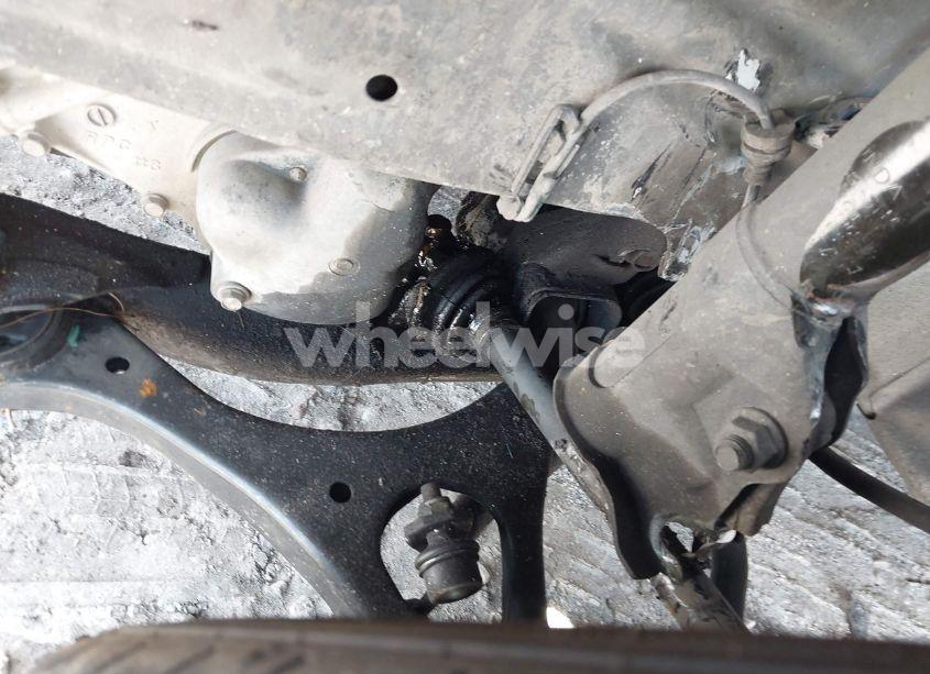 Photo 14 of 2011 Honda Civic LX (VIN 19XFA1F57BE048556)