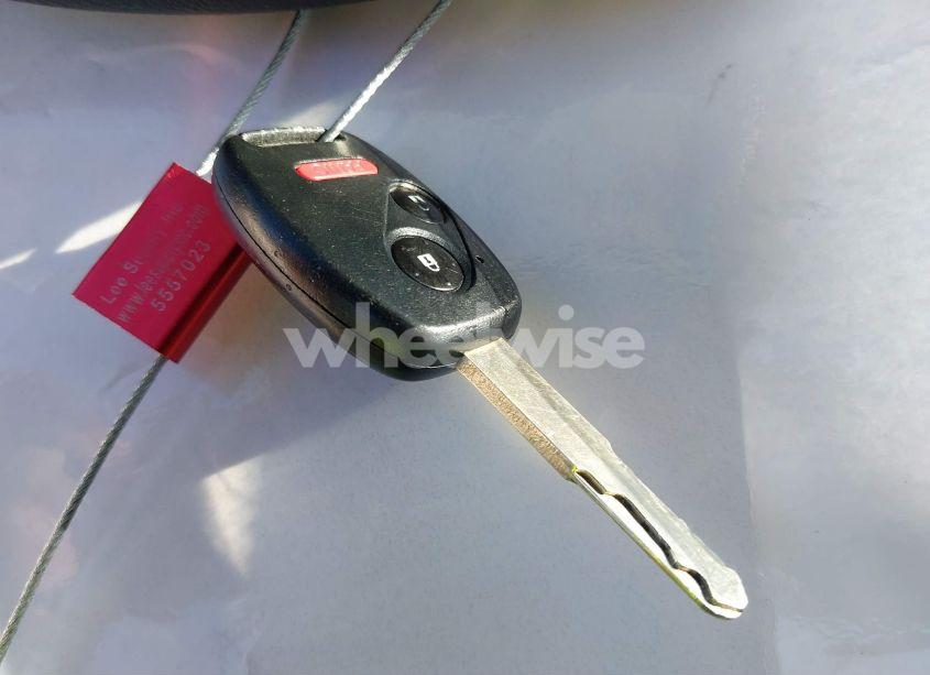 Photo 11 of 2010 Honda Civic LX (VIN 19XFA1F58AE003057)