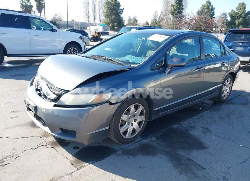 Photo 2 of 2010 Honda Civic LX (VIN 19XFA1F58AE003057)