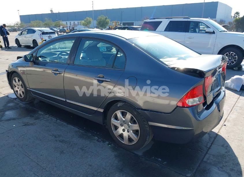 Photo 3 of 2010 Honda Civic LX (VIN 19XFA1F58AE003057)