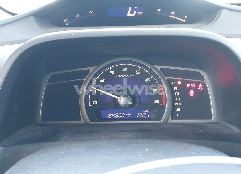 Photo 15 of 2010 Honda Civic LX (VIN 19XFA1F58AE052775)