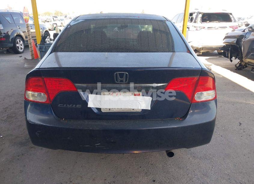 Photo 16 of 2010 Honda Civic LX (VIN 19XFA1F58AE052775)