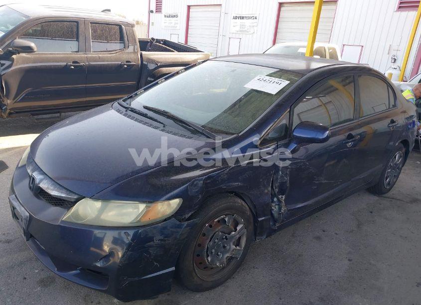 Photo 2 of 2010 Honda Civic LX (VIN 19XFA1F58AE052775)