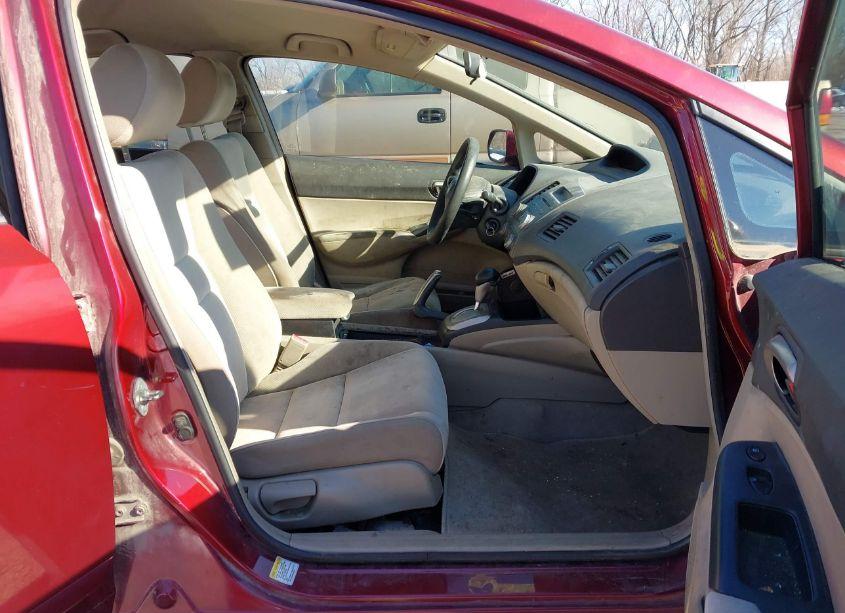 Photo 5 of 2010 Honda Civic LX (VIN 19XFA1F58AE068779)