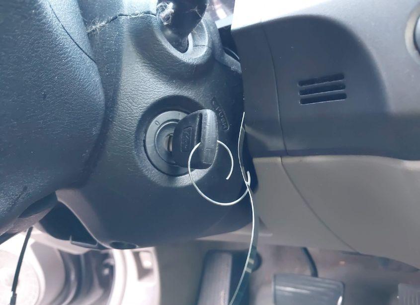 Photo 11 of 2011 Honda Civic LX (VIN 19XFA1F58BE009670)