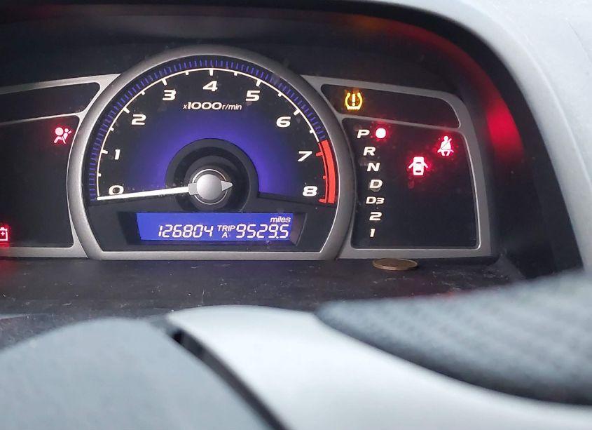 Photo 16 of 2011 Honda Civic LX (VIN 19XFA1F58BE009670)