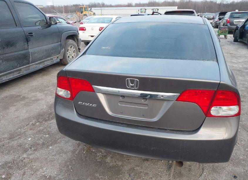 Photo 17 of 2011 Honda Civic LX (VIN 19XFA1F58BE009670)