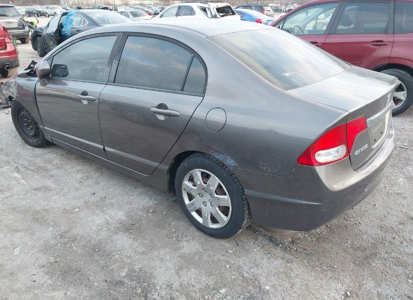 Photo 3 of 2011 Honda Civic LX (VIN 19XFA1F58BE009670)