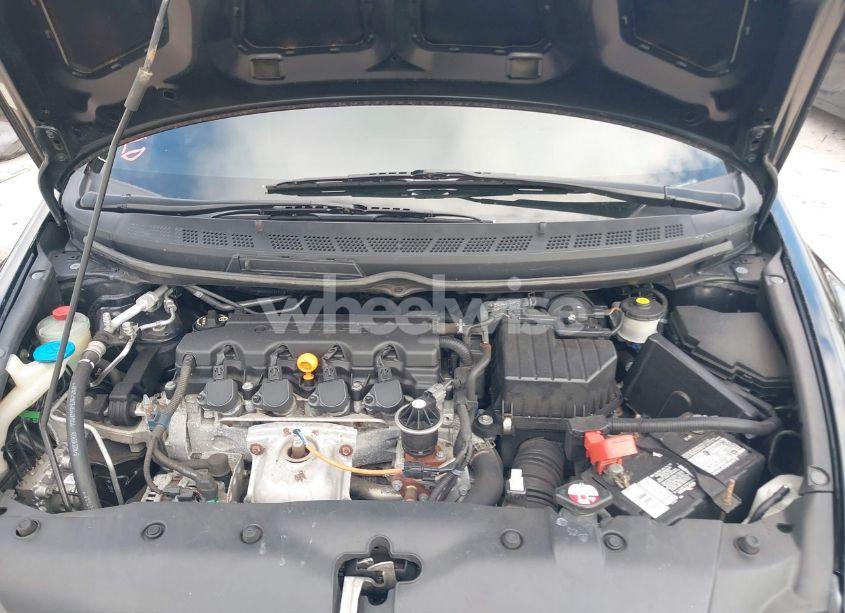 Photo 10 of 2011 Honda Civic LX (VIN 19XFA1F58BE012052)
