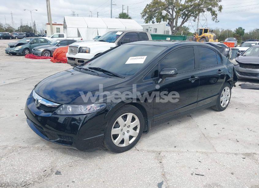 Photo 2 of 2011 Honda Civic LX (VIN 19XFA1F58BE012052)