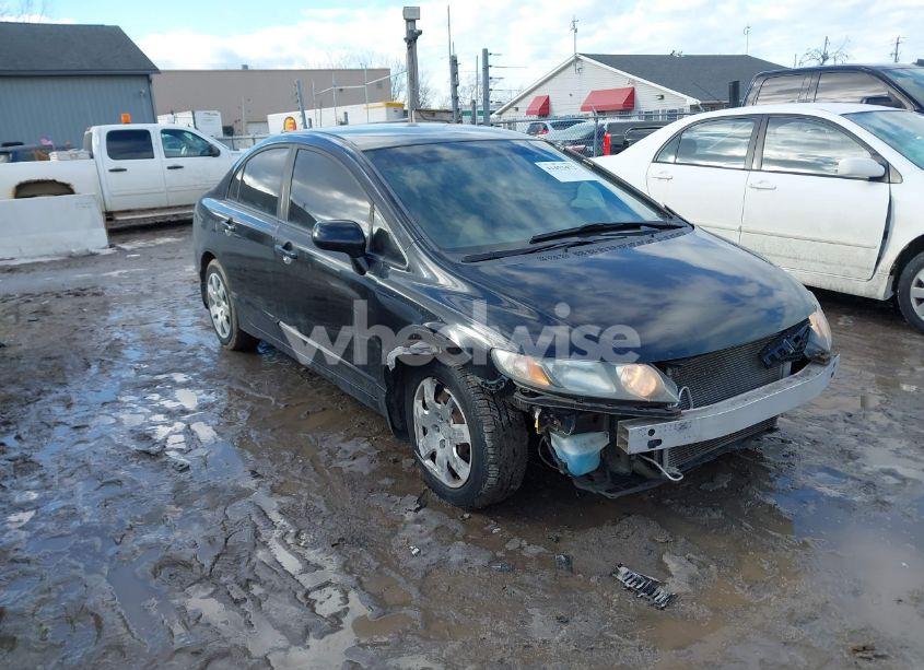 2011 Honda Civic LX (VIN 19XFA1F58BE030907) main photo