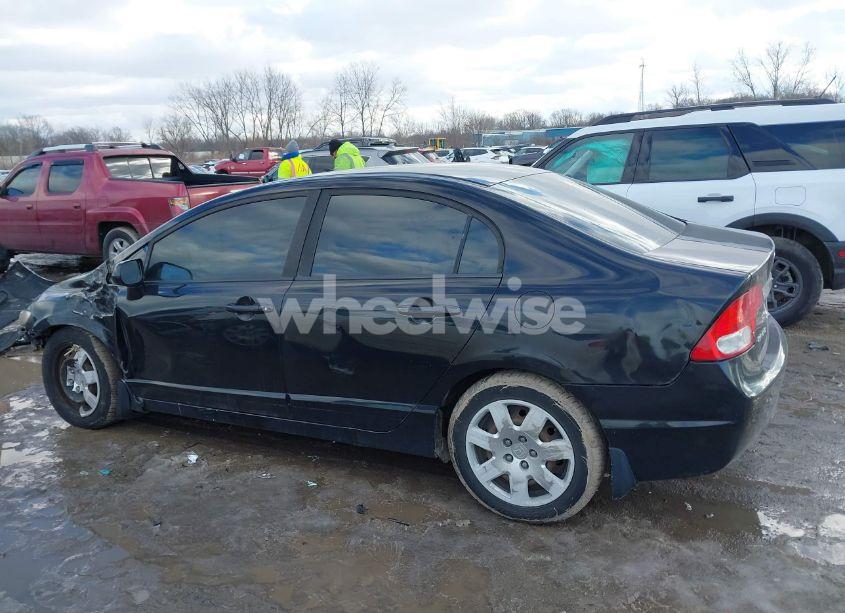 Photo 15 of 2011 Honda Civic LX (VIN 19XFA1F58BE030907)