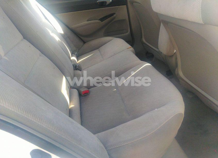 Photo 8 of 2011 Honda Civic LX (VIN 19XFA1F58BE039946)