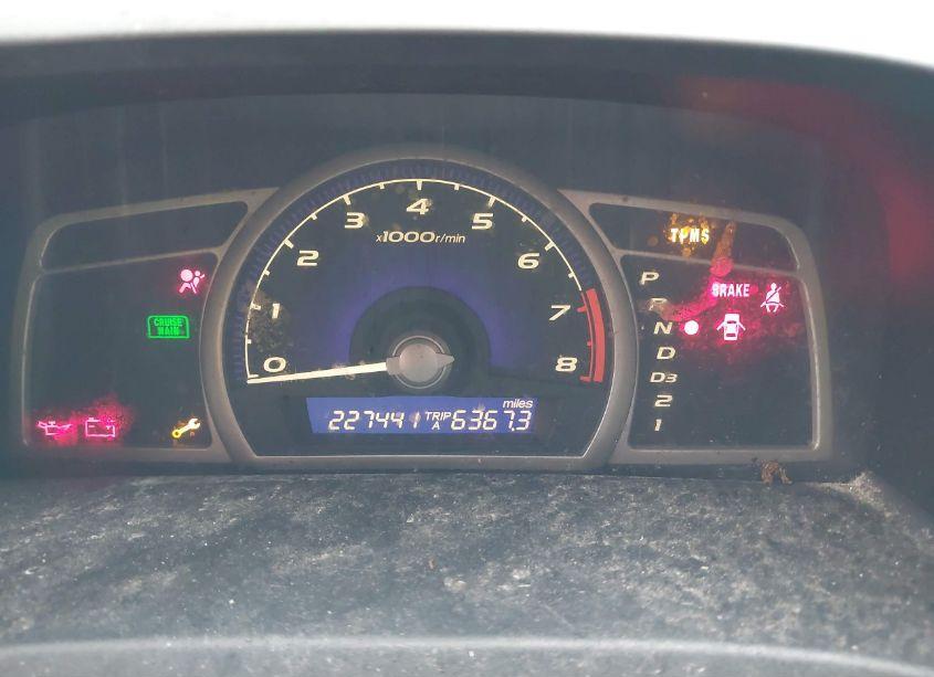 Photo 7 of 2011 Honda Civic LX (VIN 19XFA1F58BE045780)