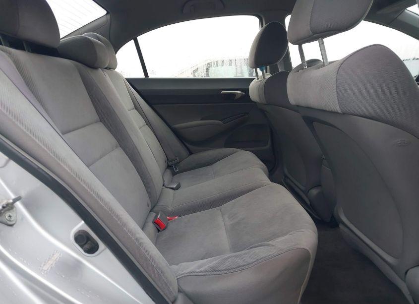 Photo 8 of 2011 Honda Civic LX (VIN 19XFA1F58BE046332)