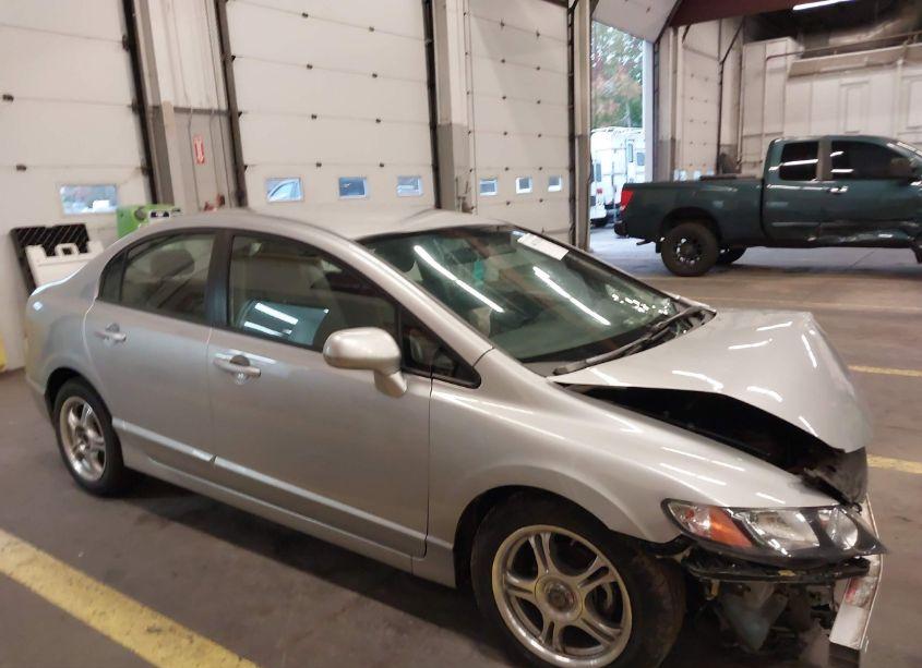 Photo 14 of 2010 Honda Civic LX (VIN 19XFA1F59AE008915)