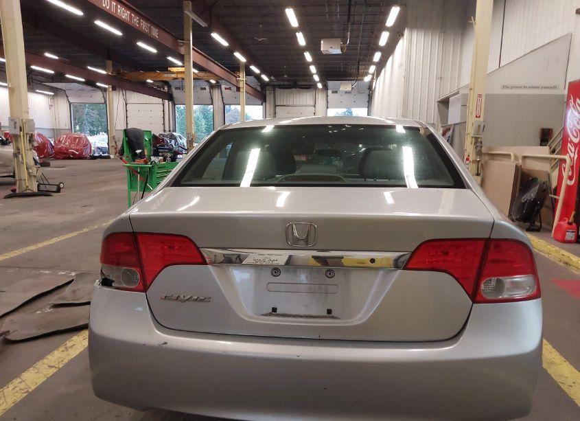 Photo 17 of 2010 Honda Civic LX (VIN 19XFA1F59AE008915)