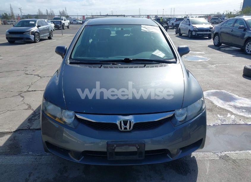 Photo 12 of 2010 Honda Civic LX (VIN 19XFA1F59AE065518)