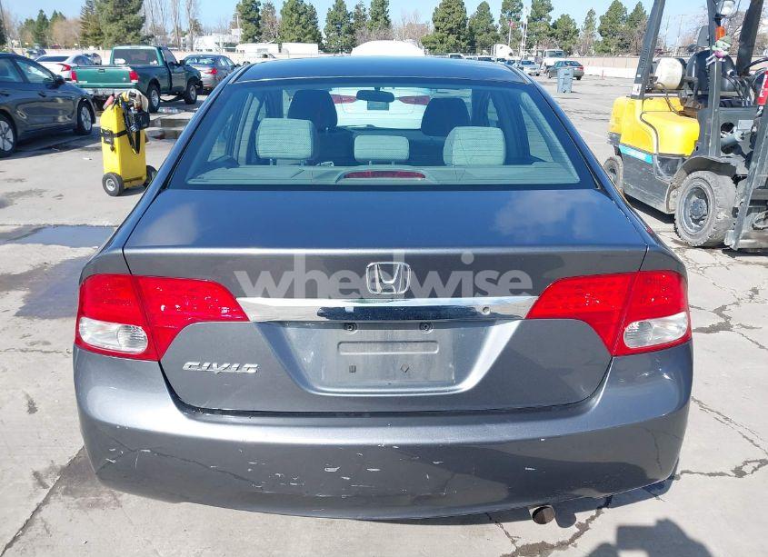 Photo 16 of 2010 Honda Civic LX (VIN 19XFA1F59AE065518)