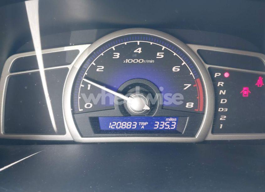 Photo 7 of 2010 Honda Civic LX (VIN 19XFA1F59AE065518)