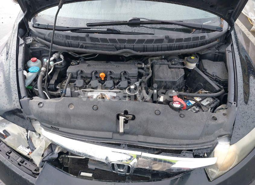 Photo 10 of 2010 Honda Civic LX (VIN 19XFA1F59AE068869)