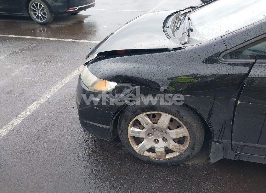 Photo 12 of 2010 Honda Civic LX (VIN 19XFA1F59AE068869)