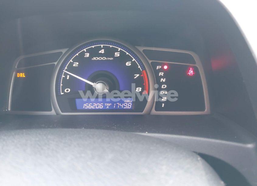 Photo 7 of 2010 Honda Civic LX (VIN 19XFA1F59AE068869)